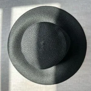 Old Navy Black & Natural Woven Floppy Sun Hat | Wide Brim | S/M Floppy Straw Hat｜Sun-Blocking Hat | Eric Javits main image 3